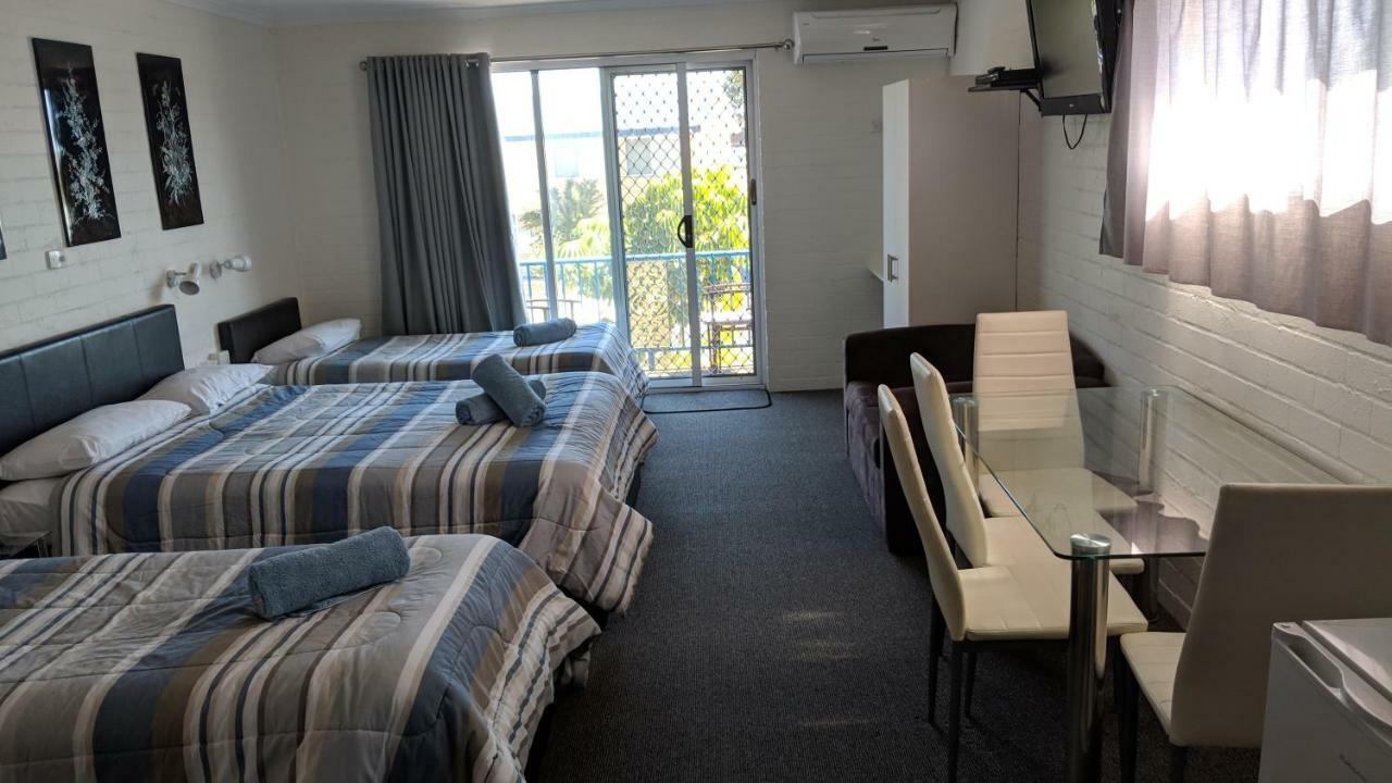 Manning Point Harrington Village Motel المظهر الخارجي الصورة