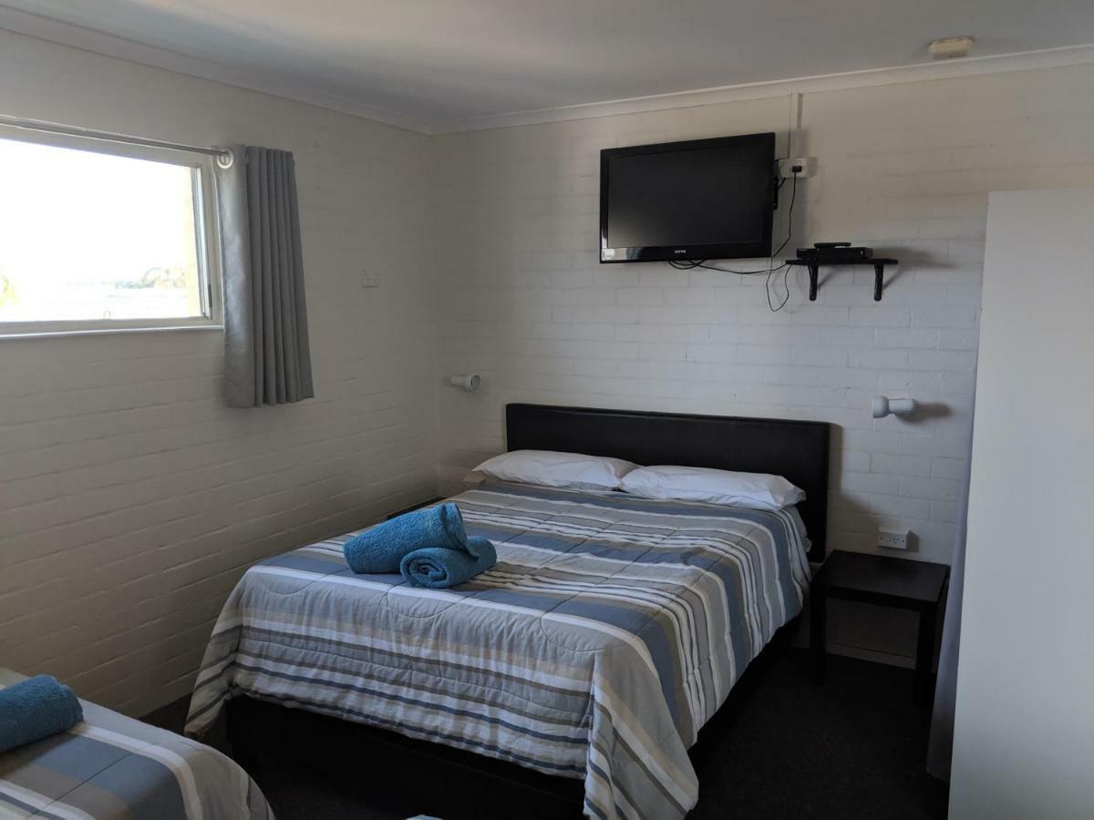 Manning Point Harrington Village Motel المظهر الخارجي الصورة