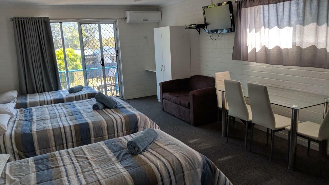 Manning Point Harrington Village Motel المظهر الخارجي الصورة